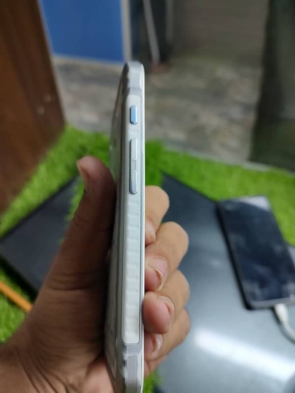 Samsung s6 active 4/64 4