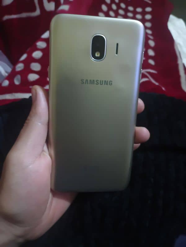 Samsung j4 used mobile 2