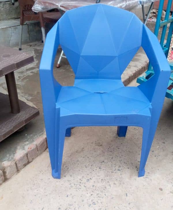 Plastic chairs. . . whole sell price. . . 03369178946 3