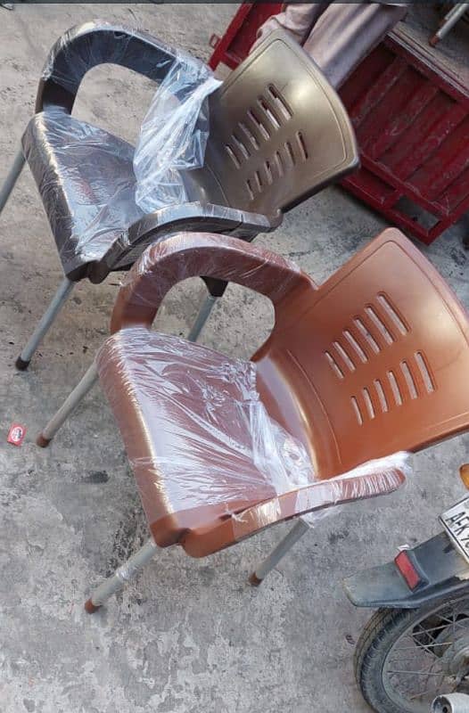 Plastic chairs. . . whole sell price. . . 03369178946 8