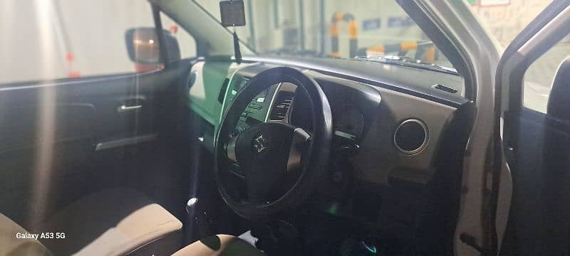 Suzuki Wagon R 2018 6