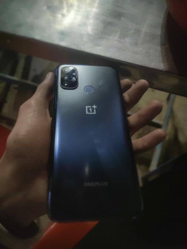 OnePlus N100 1