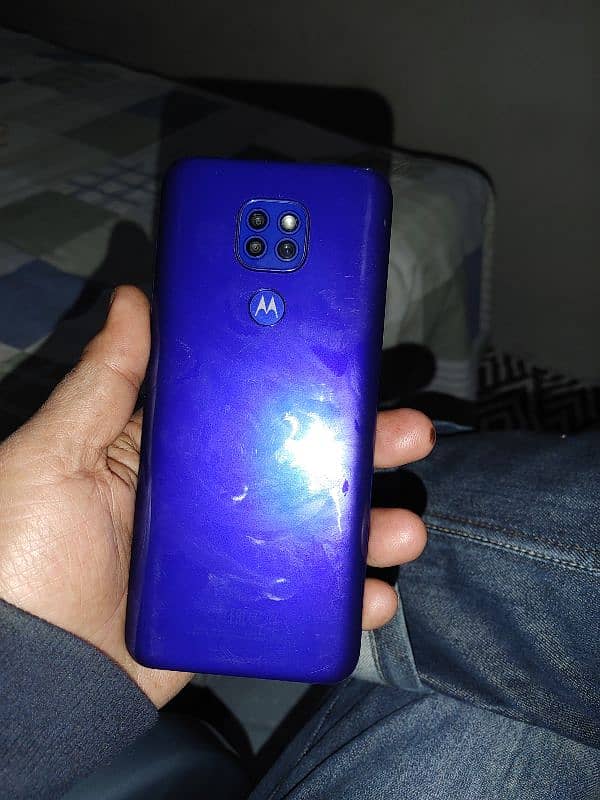 moto G9 play 4gb 64 gb 3