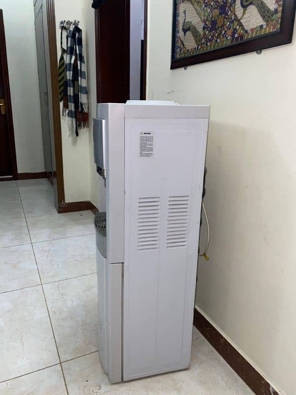 PEL Water Dispenser 3