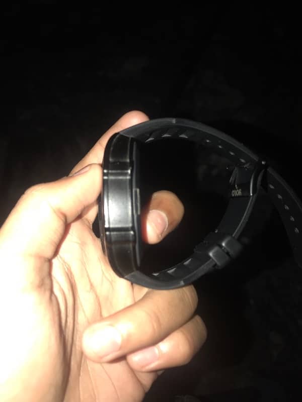 Yolo Yiller smart watch for sale 3