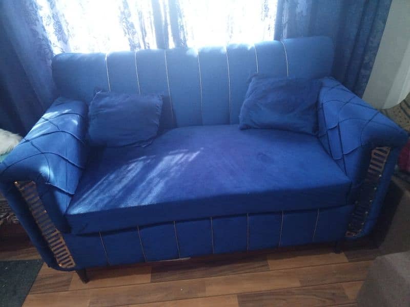 sofa two seater for sale in good condition 0