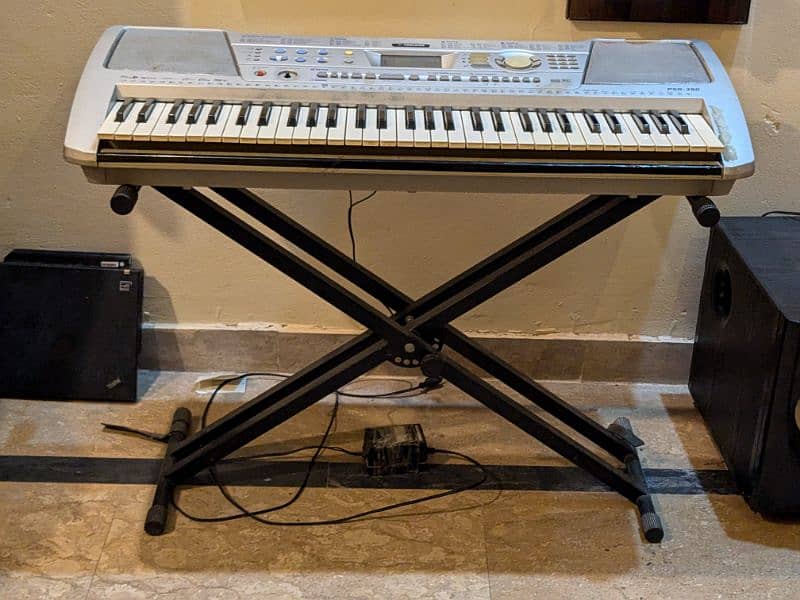 YAMAHA PSR 290 0