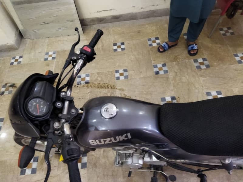 Suzuki 110 3