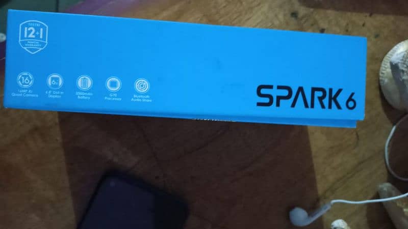 techno spark 6 4 64 9