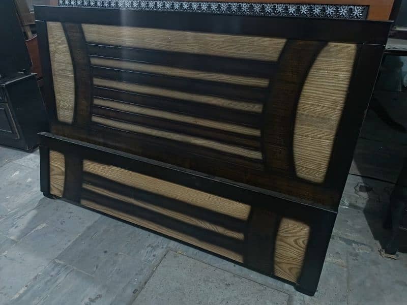 Double Bed/King size Bed/Wooden Bed/Bedset 9