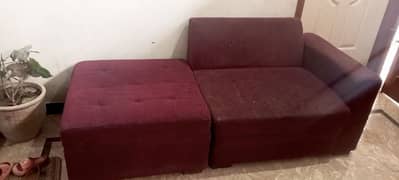 sofa set 3 seater In good condition Sirf dust hai