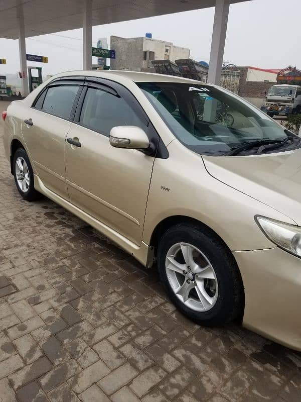 Toyota Corolla GLI 2012 10