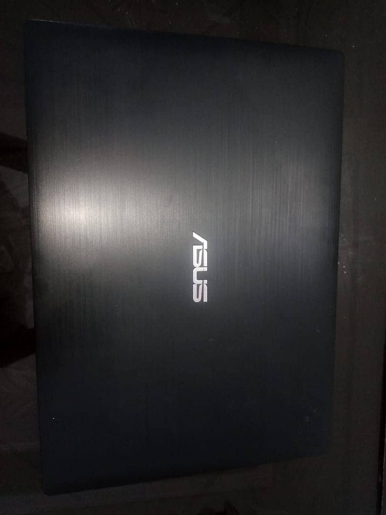 ASUS PRO LAPTOP 3