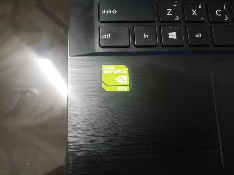 ASUS PRO LAPTOP 4