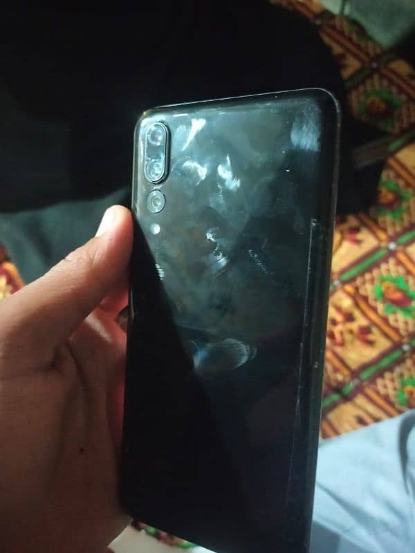 Huawei p20 pro 128 gb with original panel dual sim 5