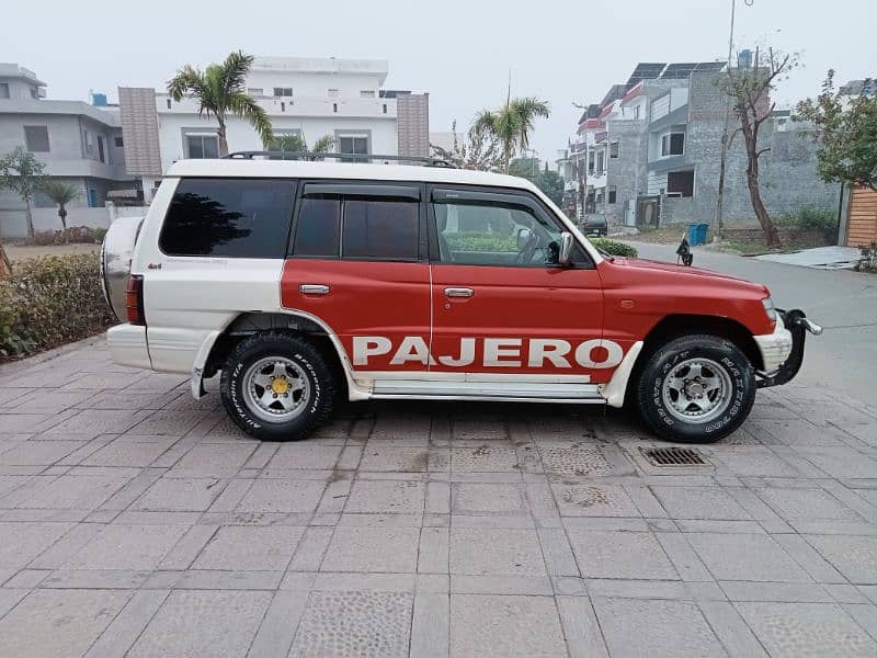 Mitsubishi Pajero 1991 0