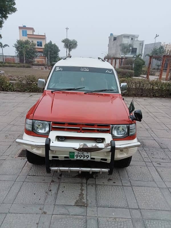 Mitsubishi Pajero 1991 2