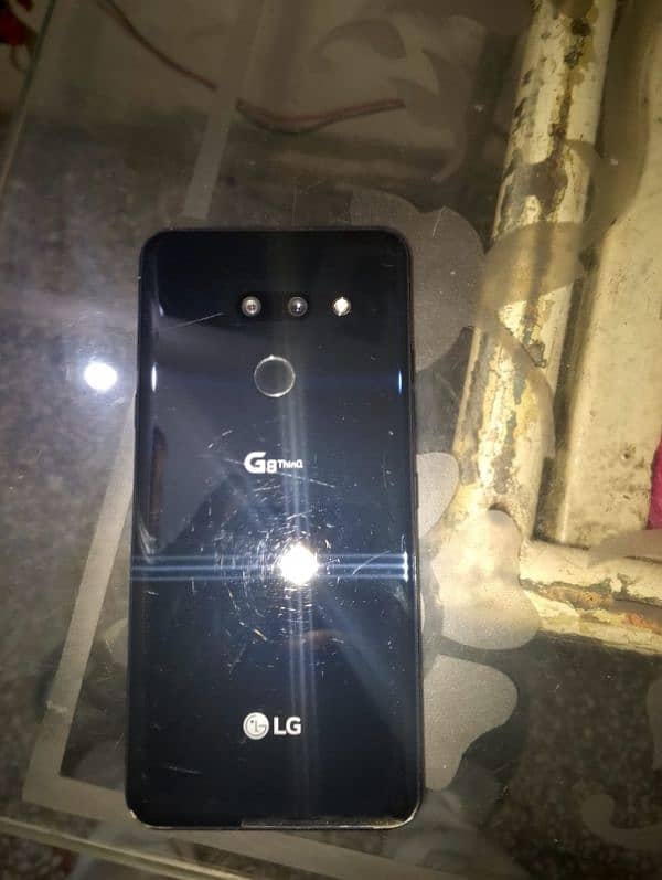 LG G8 THINQ 6 128 9