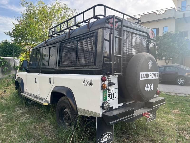 Land Rover Defender 1982 1