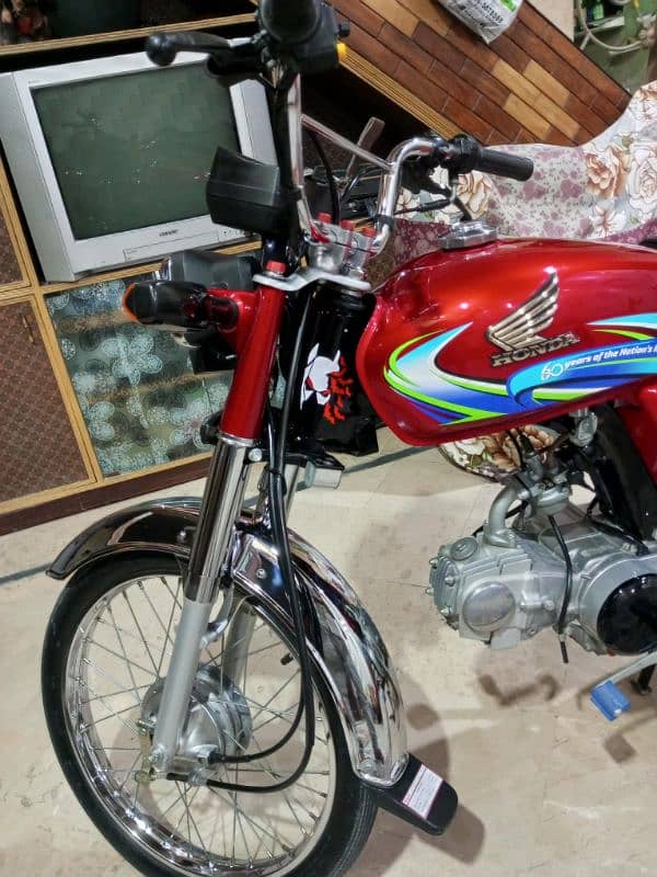 Honda CD 2024 8