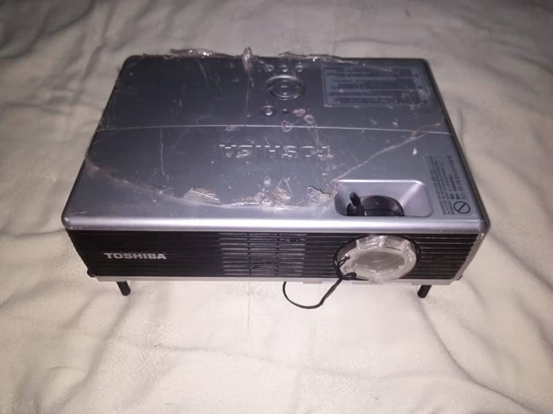 TOSHIBA TLP-X100 JAPAN Projector for sale 3