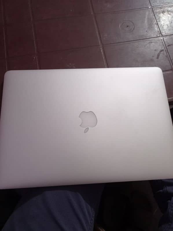 MacBook Pro Mid 2015 5