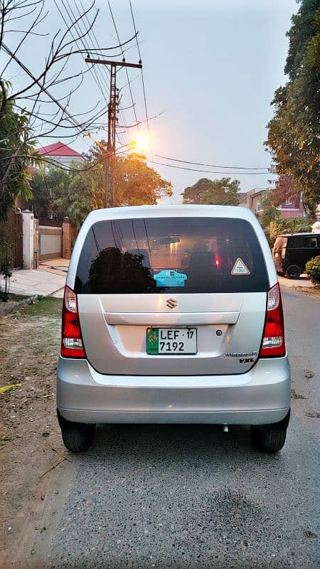 Suzuki Wagon R 2017 1