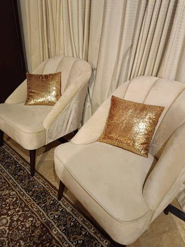 Bedroom Sofa Chairs 2