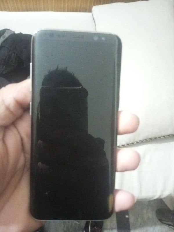 samsung s 8 mobile. . pannel damaged 0