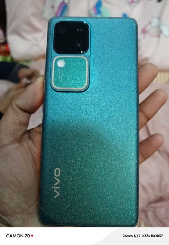 Vivo V30 12/256 Complete Box 2