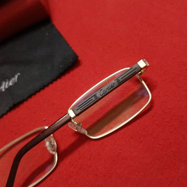 Cartier Eyes Glasses Frame . 10