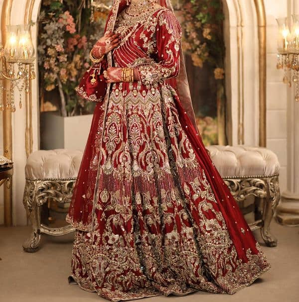 Luxury Bridal Lehenga 2