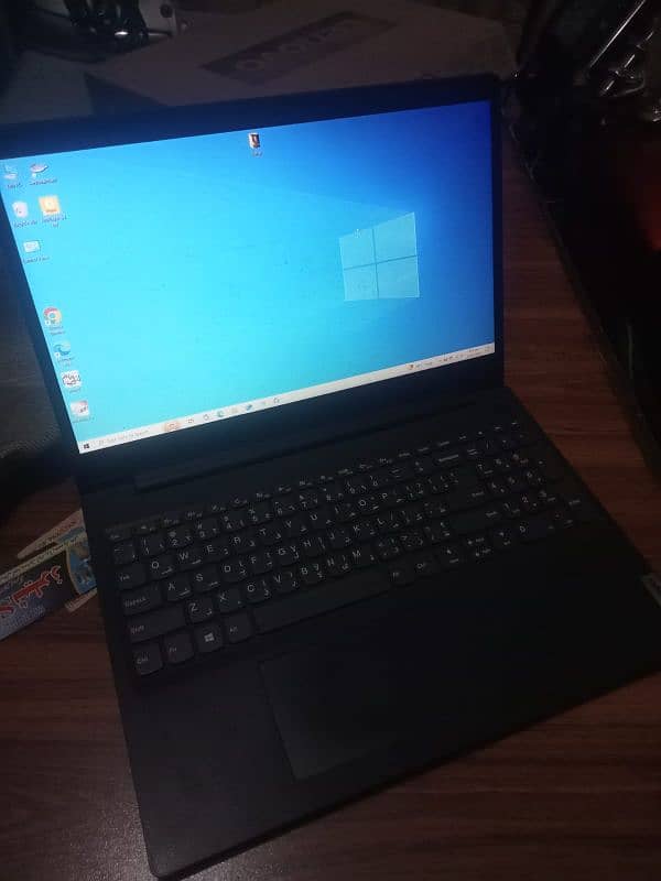 Lenovo Amd ryzon 3500u 0