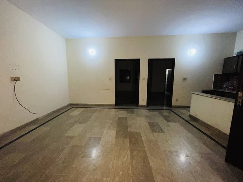 5 Marla Ground Floor Portion Available For Rent In Johar Town 0