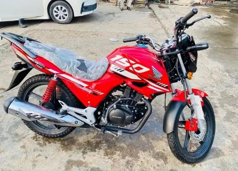 Honda CB 150F 2500 KM Drive One handed All Punjab Number 1