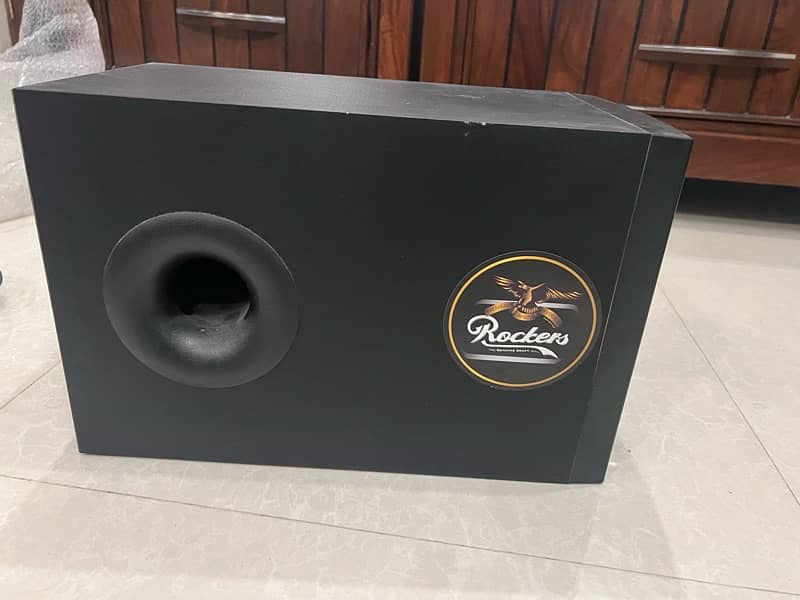 Cambridge Soundworks Speakers + Subwoofer 1