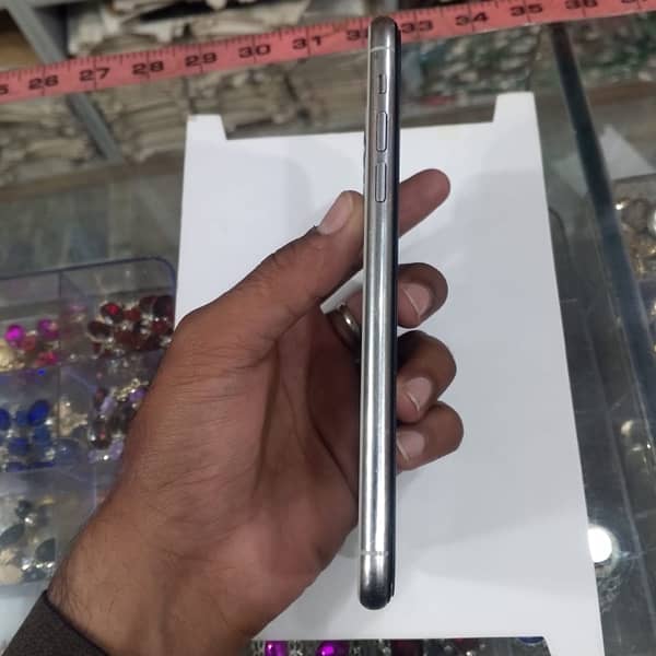 iPhone 11 Pro Max 512gb 4