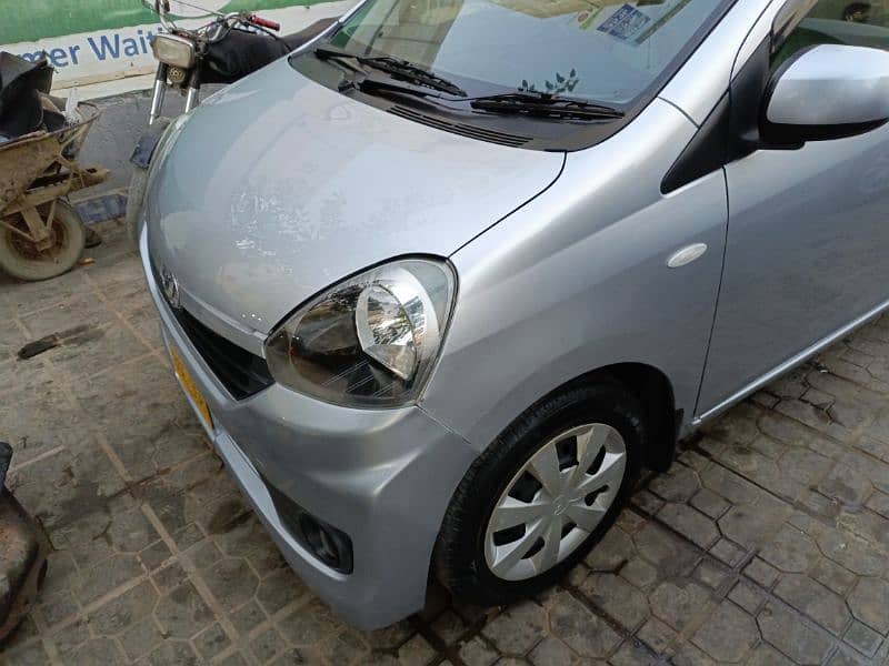 Daihatsu Mira 2015 5