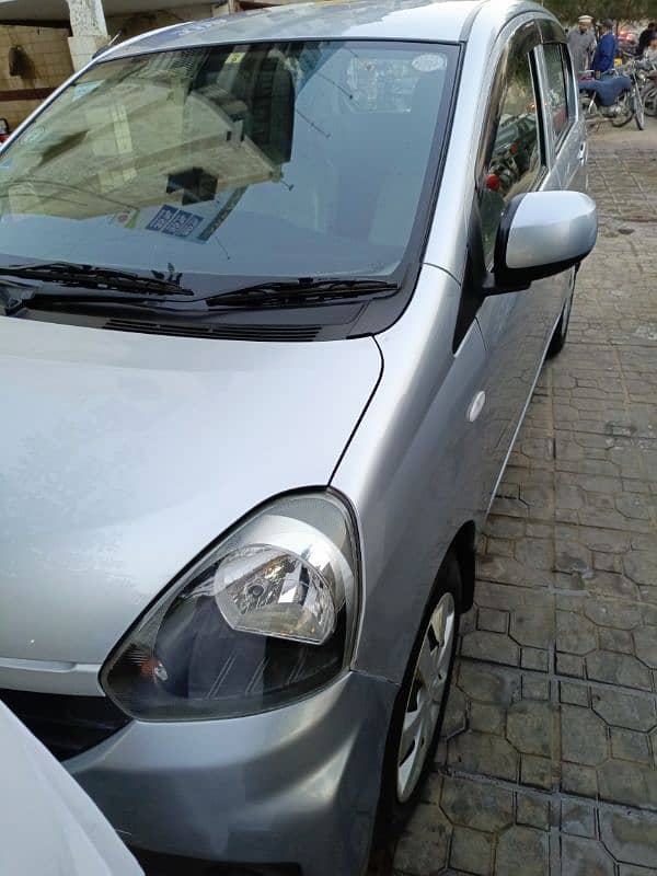 Daihatsu Mira 2015 6