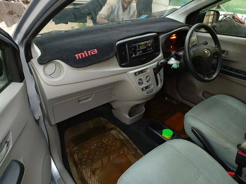 Daihatsu Mira 2015 10