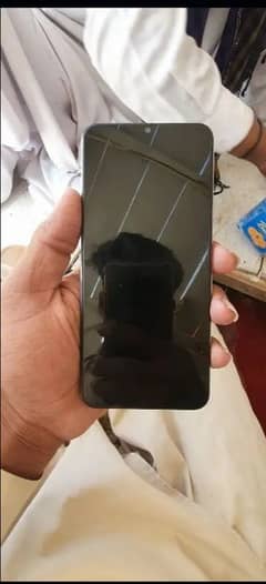 mobile and box vip koi bhi fault nhi sirf lcd pe 2 3 dot hai