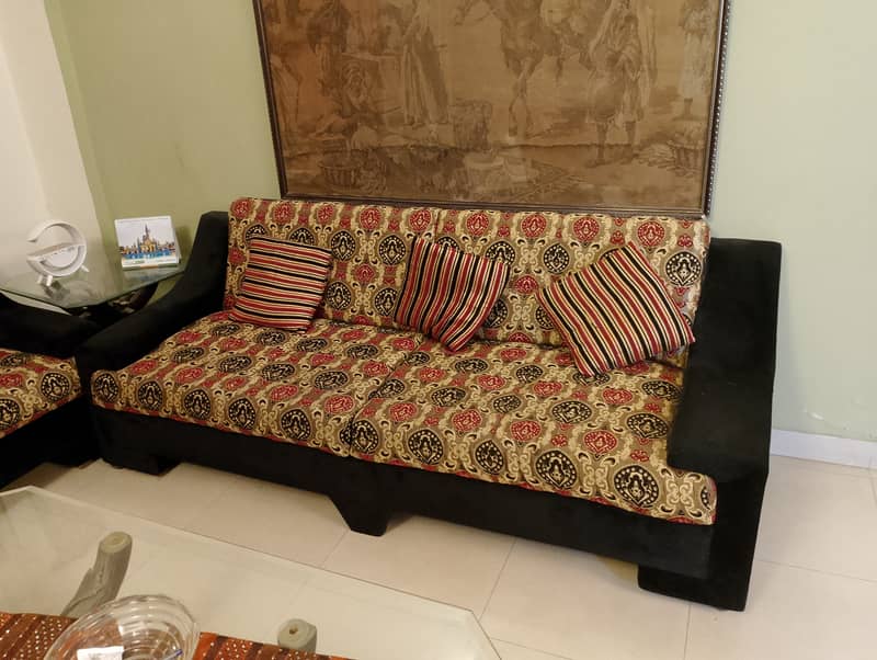 Home furniture including Sofa Set Dining & Center Table, Single be 7