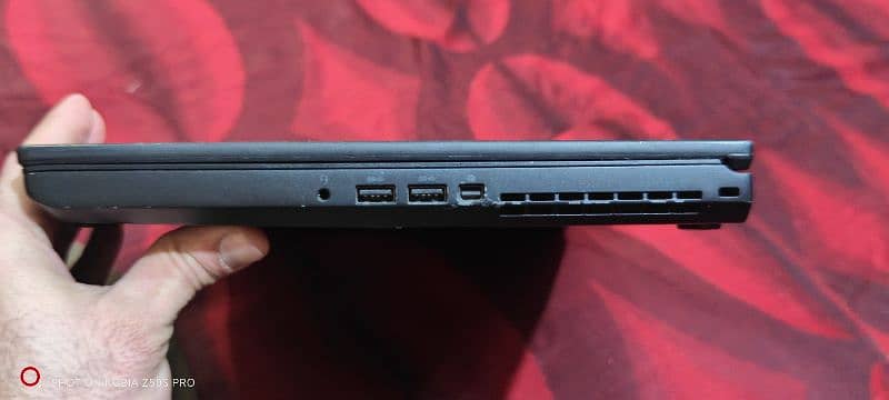 LENOVO THINKPAD P50 7