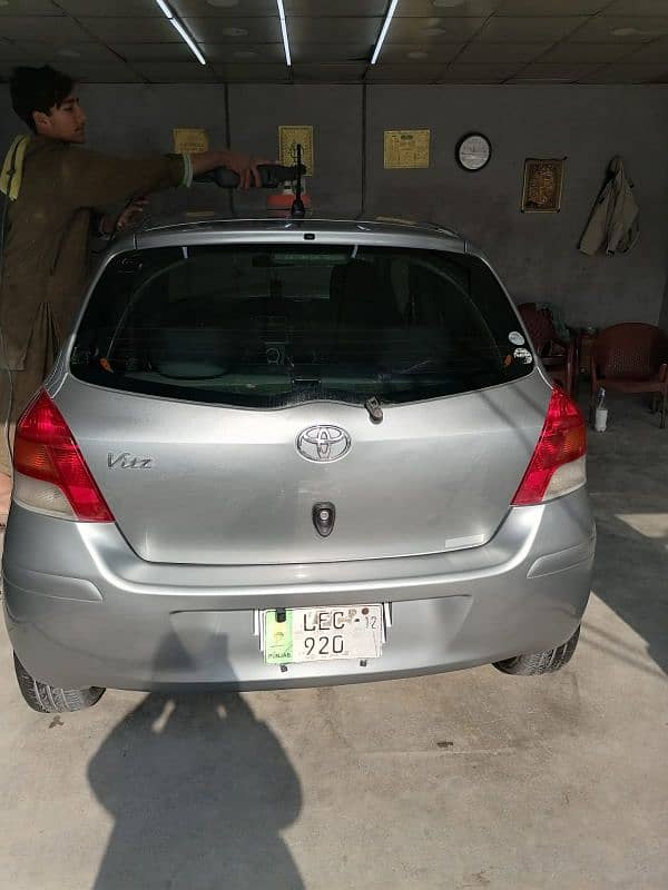 Toyota Vitz 2008 3