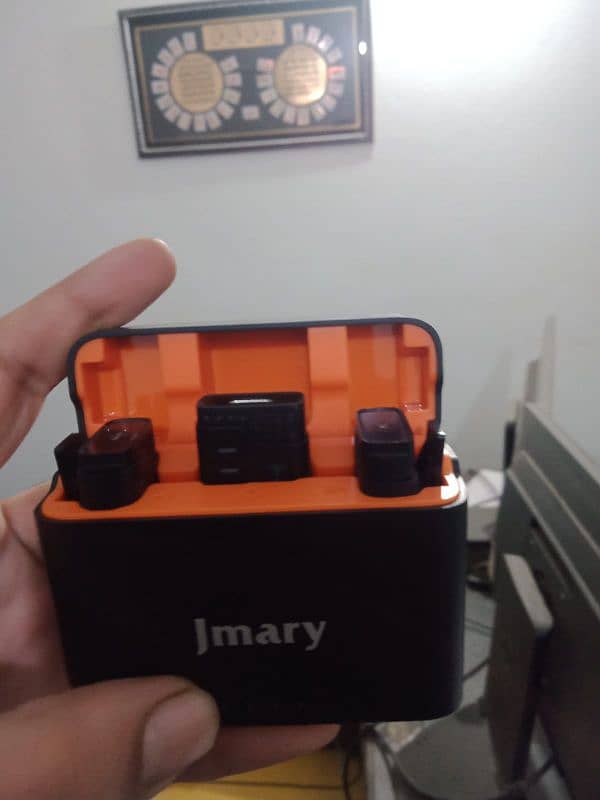 Jmary Wireless Mic (model MW- 16) 1