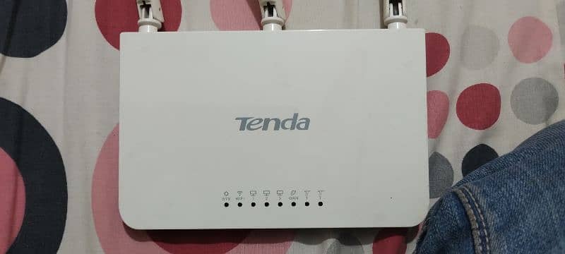 Tenda Triple Antenna Wireless Router with Box 0