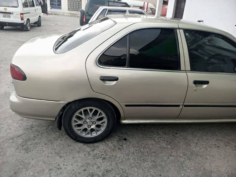 Nissan Sunny 1999 1