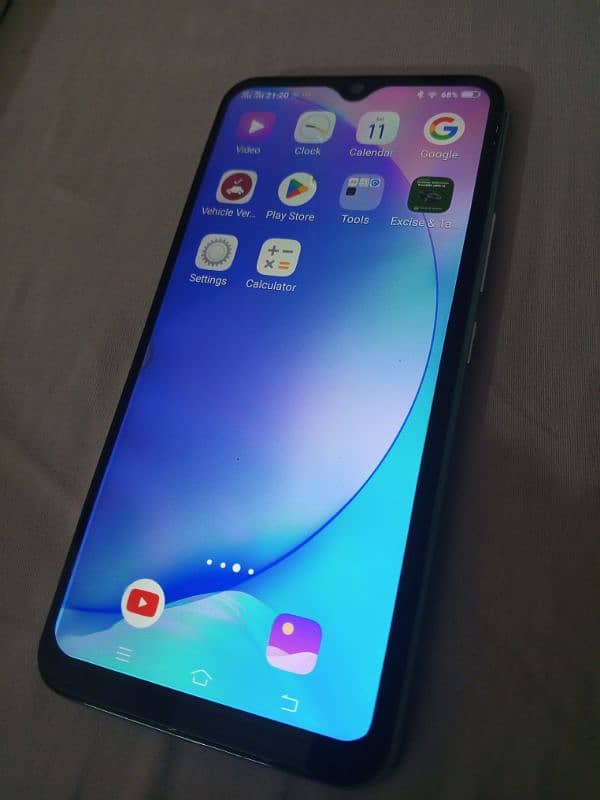 Vivo Y 17 8/256 GB 1