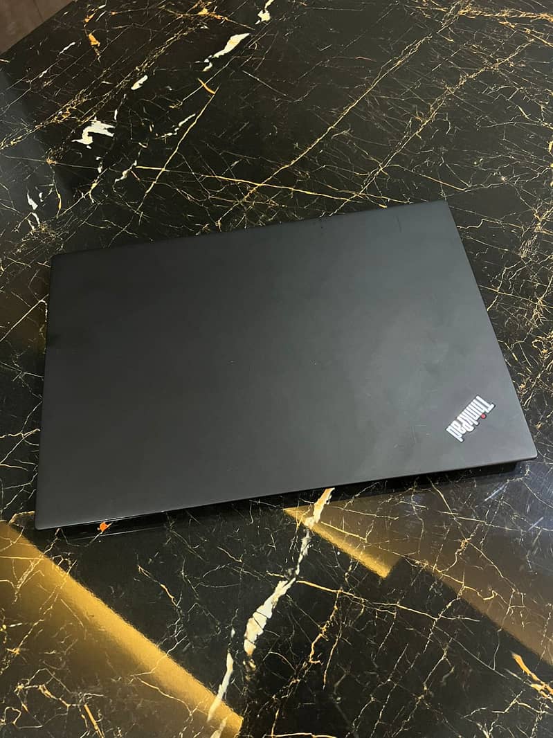 Lenovo Thinkpad T480s Full HD Touch Screen 1