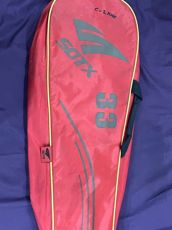 Yonex tennis racket with cover 5